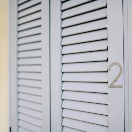 Lora Rose Suite ,Free Parking, Self Check In,2 Como Exterior photo
